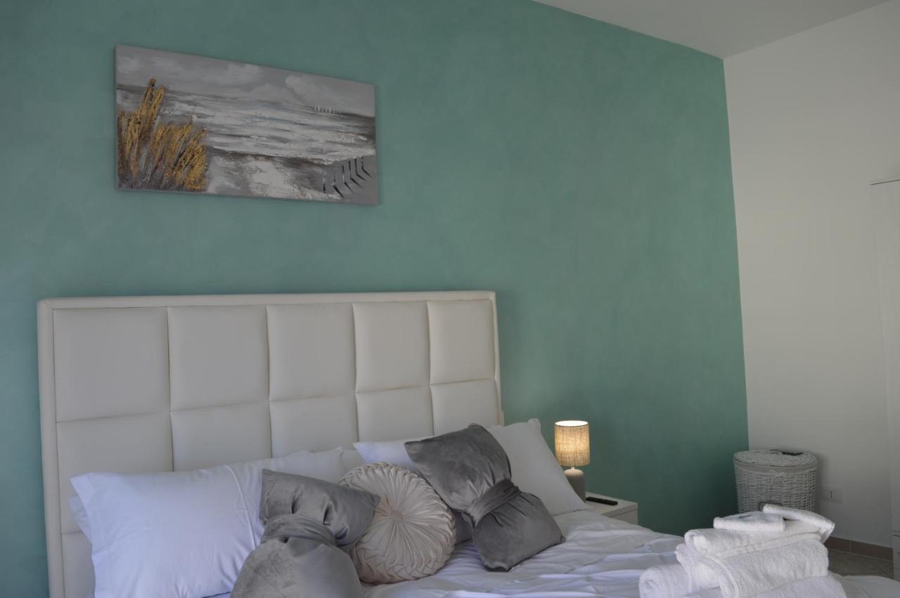 Emerella Guest House Siderno Beach Bagian luar foto